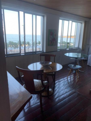 Real Apartments 391 - Frente mar em Copacabana com 3 quartos
